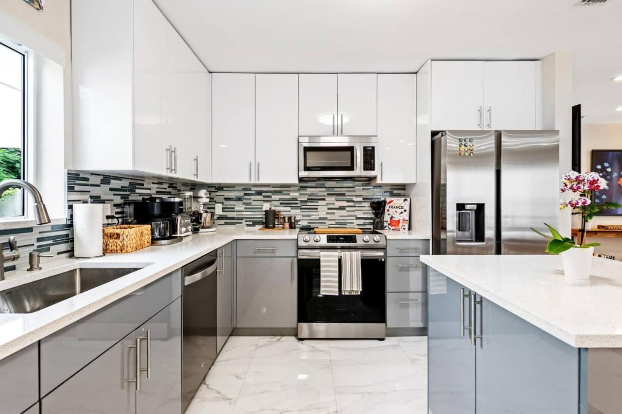 Modern Bungalow Near Wilton Drive I Pool Table Fort Lauderdale Dış mekan fotoğraf